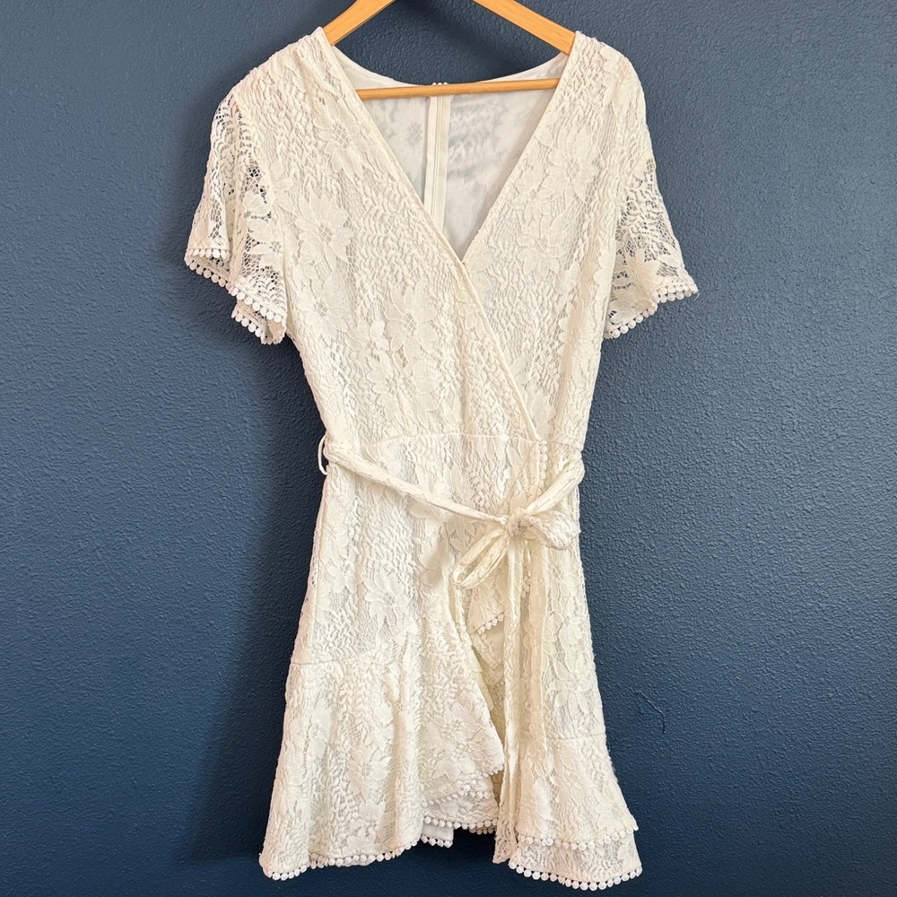 Elegant Lace Wrap Dress in White